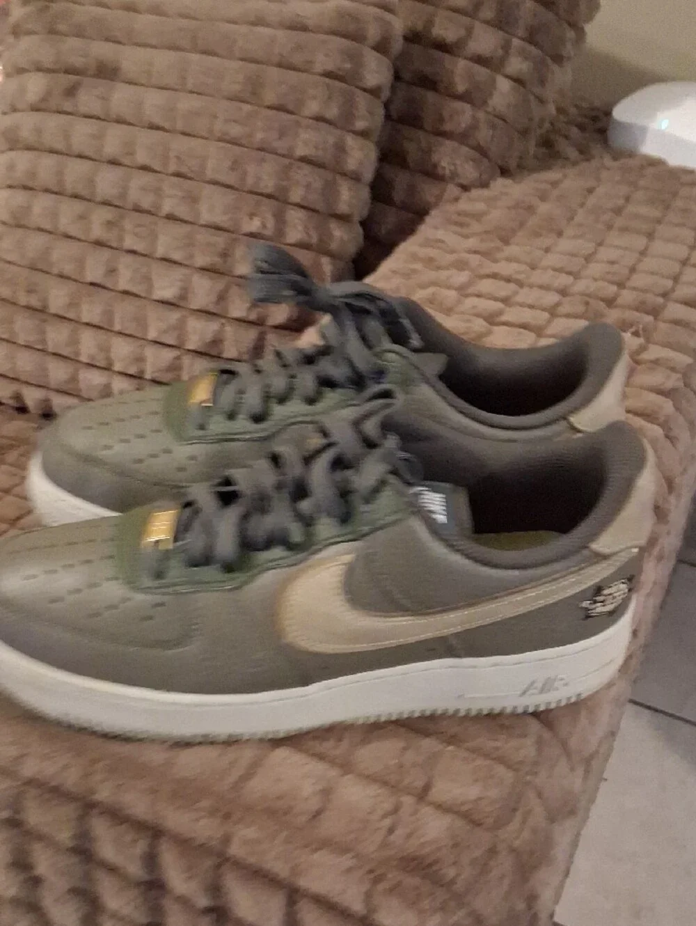 Nike Low-Top Sneakers — Olive Green with Cream Swoosh